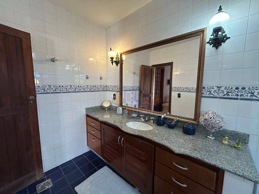 Casa, 3 quartos, 232 m² - Foto 11