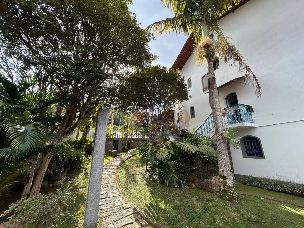 Casa, 3 quartos, 232 m² - Foto 2