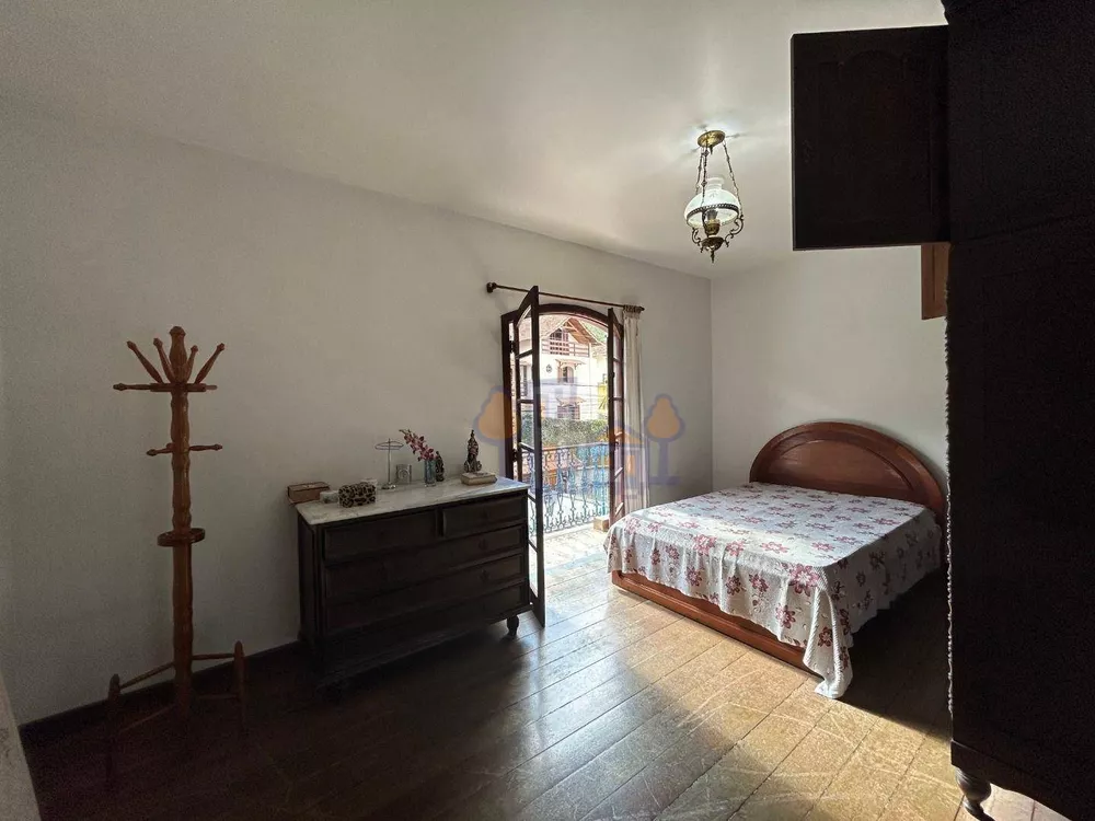 Casa, 3 quartos, 232 m² - Foto 6
