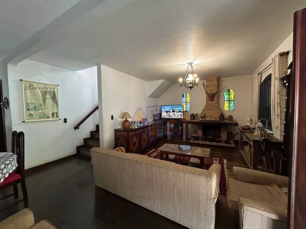 Casa, 3 quartos, 232 m² - Foto 19