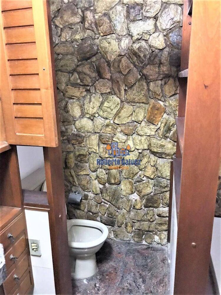 Sobrado para alugar com 3 quartos, 143m² - Foto 2