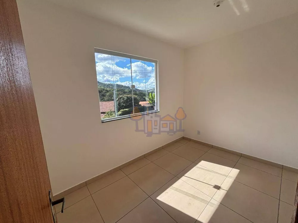 Casa, 2 quartos, 60 m² - Foto 1