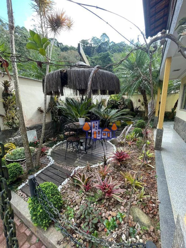 Casa, 4 quartos, 184 m² - Foto 9