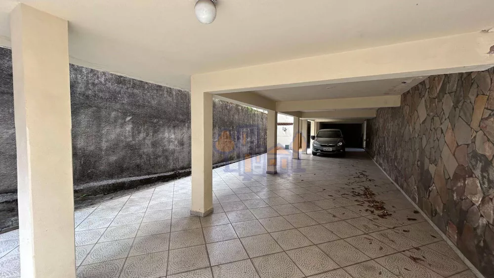 Casa, 4 quartos, 312 m² - Foto 10