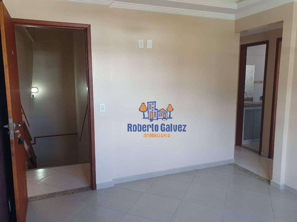 Apartamento à venda com 2 quartos, 66m² - Foto 2