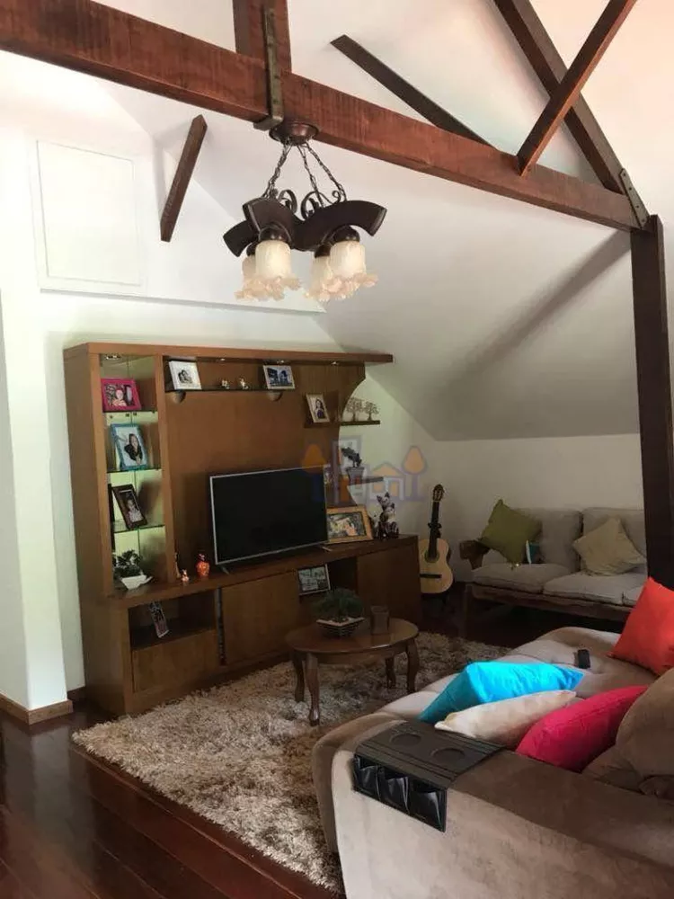 Casa, 4 quartos, 290 m² - Foto 22