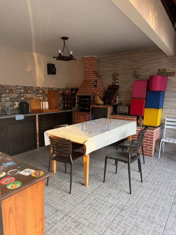 Casa, 4 quartos, 290 m² - Foto 13