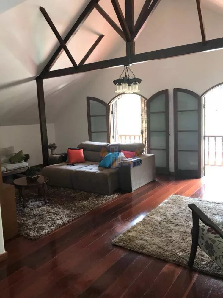 Casa, 4 quartos, 290 m² - Foto 23