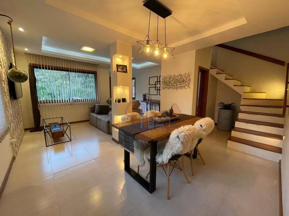 Casa, 3 quartos, 110 m² - Foto 2