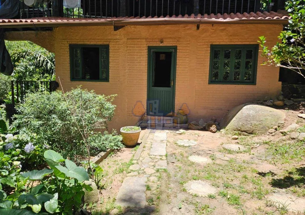 Casa, 4 quartos, 236 m² - Foto 2