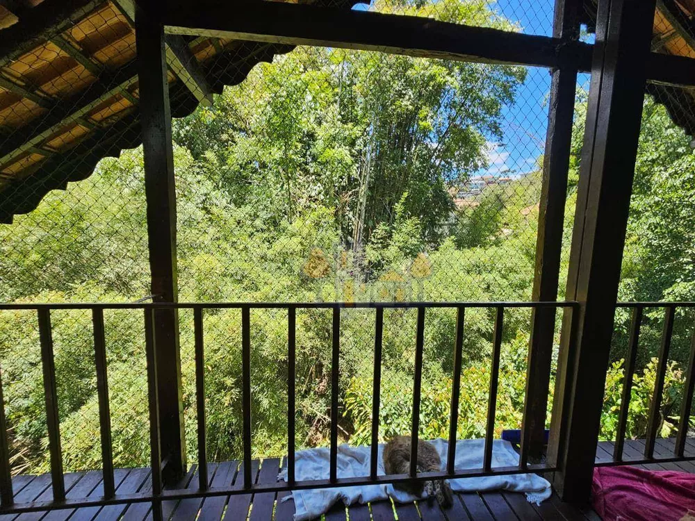 Casa, 4 quartos, 236 m² - Foto 10