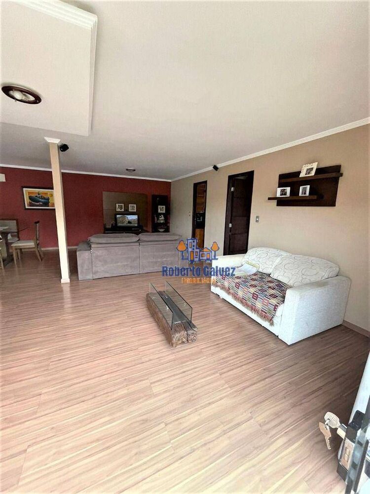 Casa à venda com 4 quartos, 340m² - Foto 2
