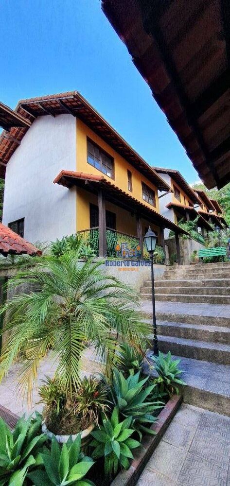 Casa à venda com 2 quartos, 82m² - Foto 2