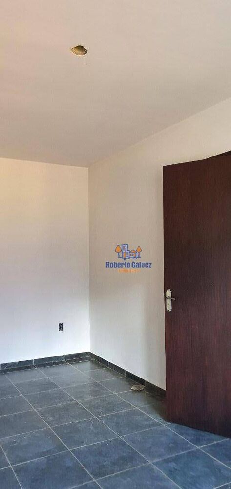 Casa à venda com 2 quartos, 82m² - Foto 7