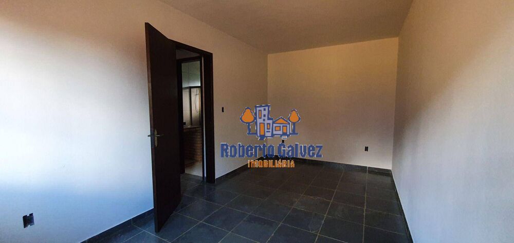 Casa à venda com 2 quartos, 82m² - Foto 9