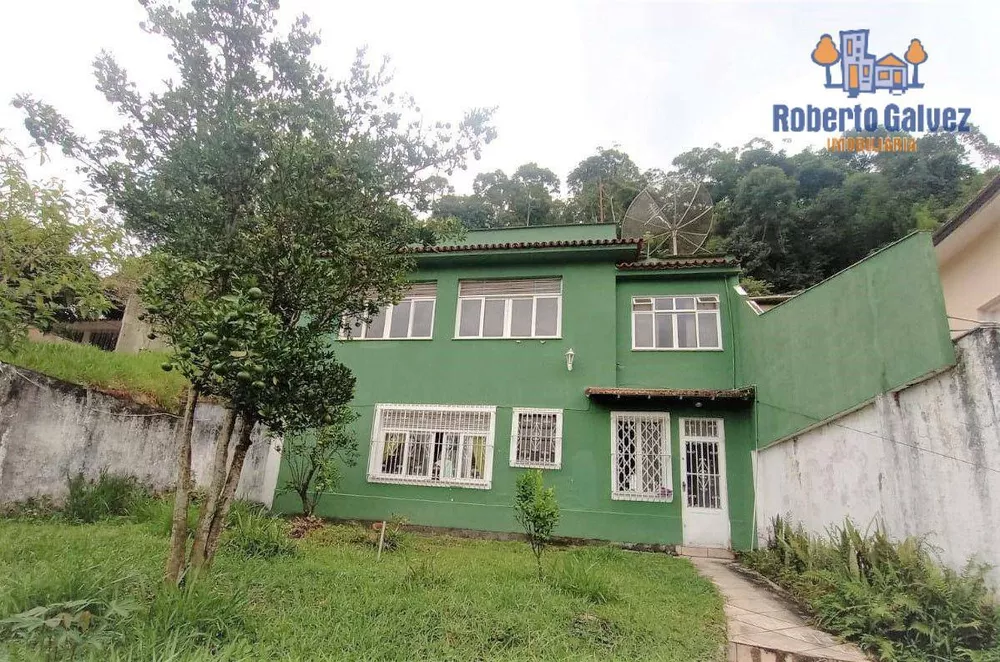Casa, 4 quartos, 191 m² - Foto 1