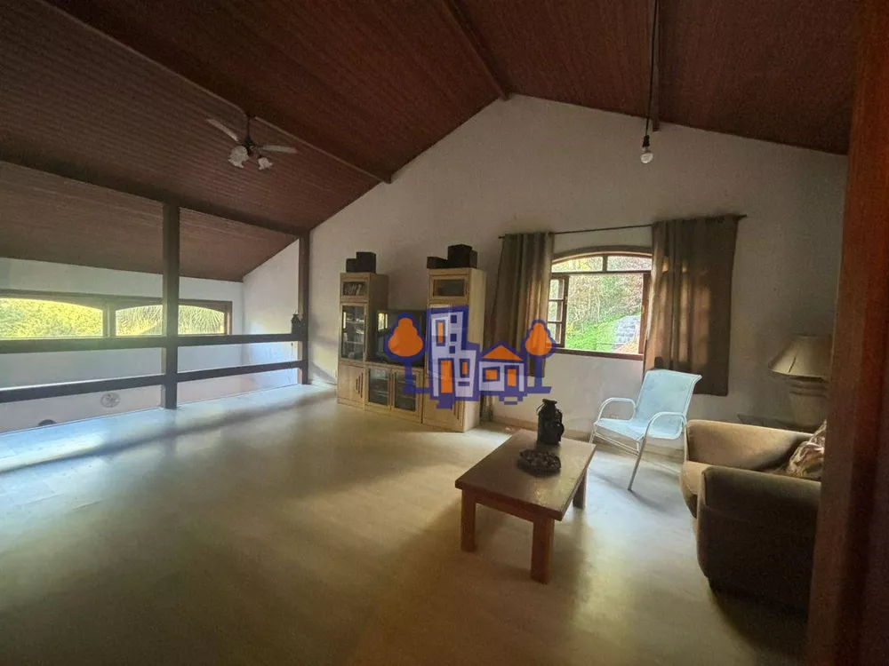 Chácara, 4 quartos, 1900 m² - Foto 4