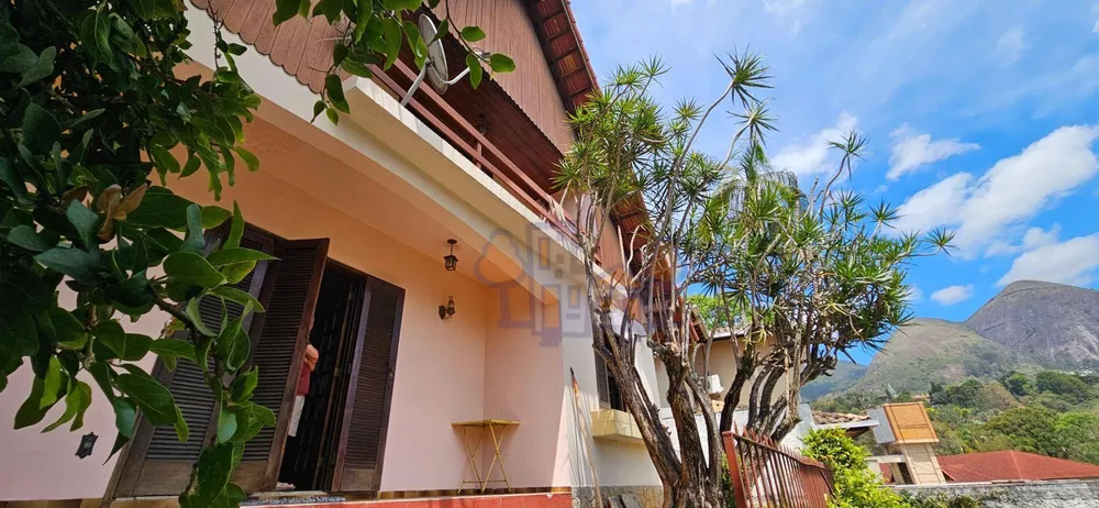 Casa, 4 quartos, 188 m² - Foto 3