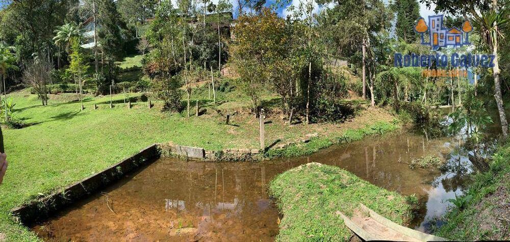 Casa de Condomínio à venda com 3 quartos, 270m² - Foto 35