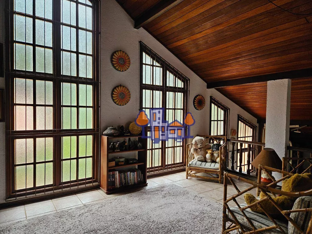 Casa, 4 quartos, 300 m² - Foto 35