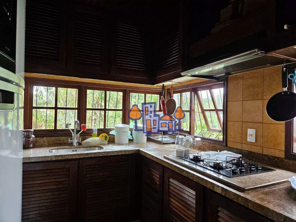 Casa, 4 quartos, 300 m² - Foto 23