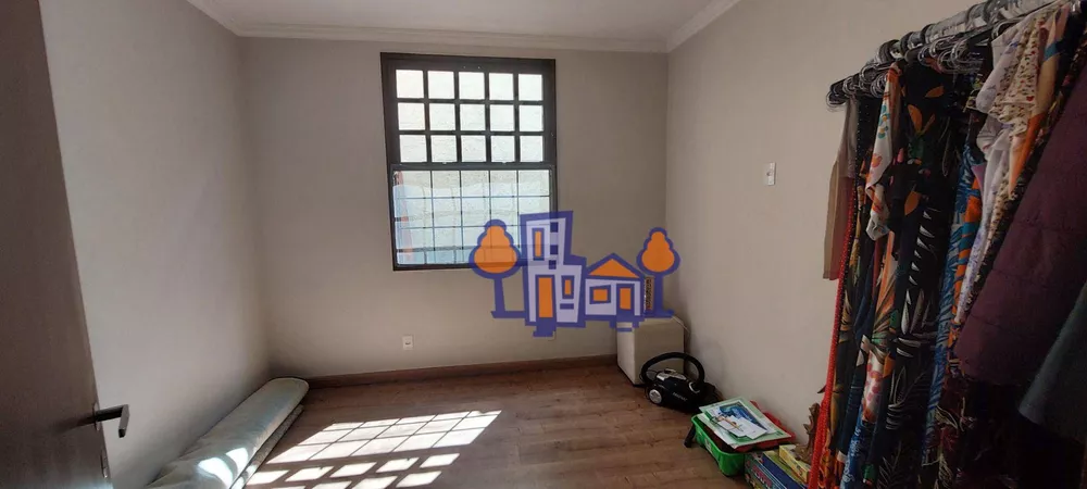 Casa, 3 quartos, 211 m² - Foto 24