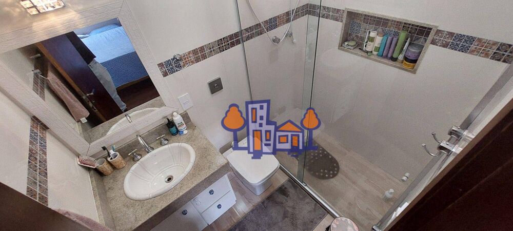 Casa à venda com 3 quartos, 211m² - Foto 4