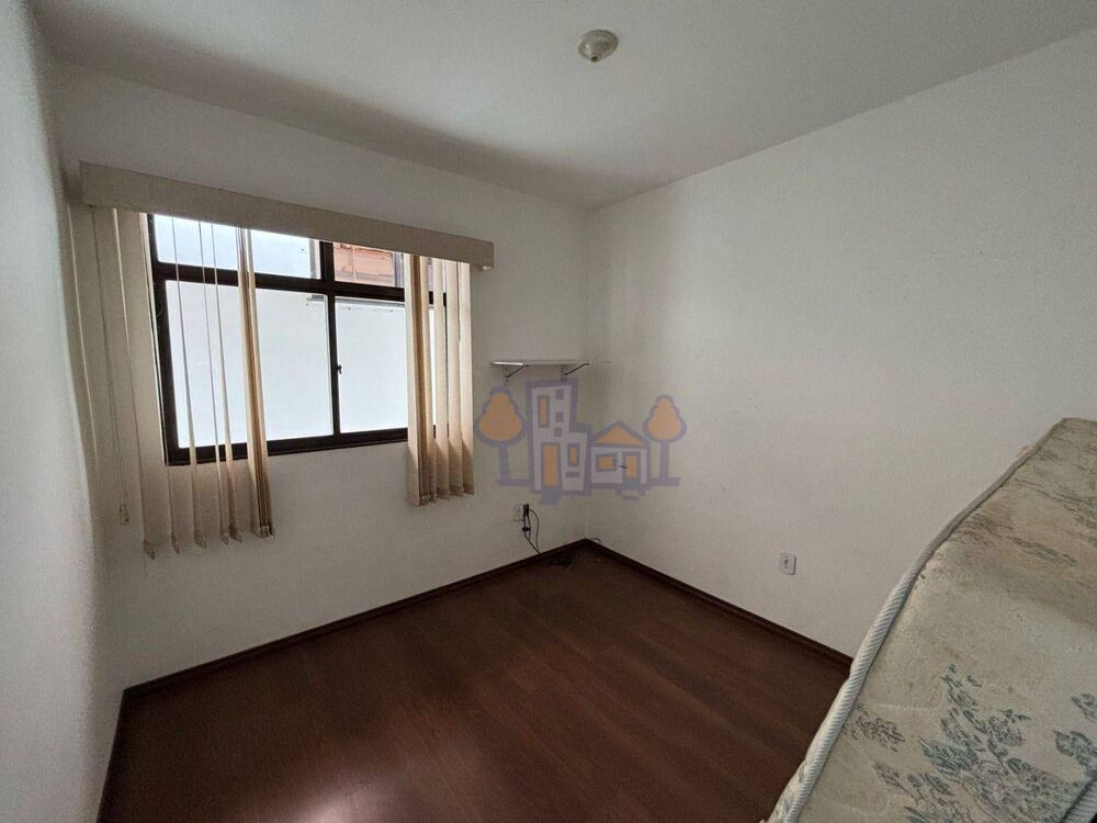 Apartamento à venda com 4 quartos, 163m² - Foto 4