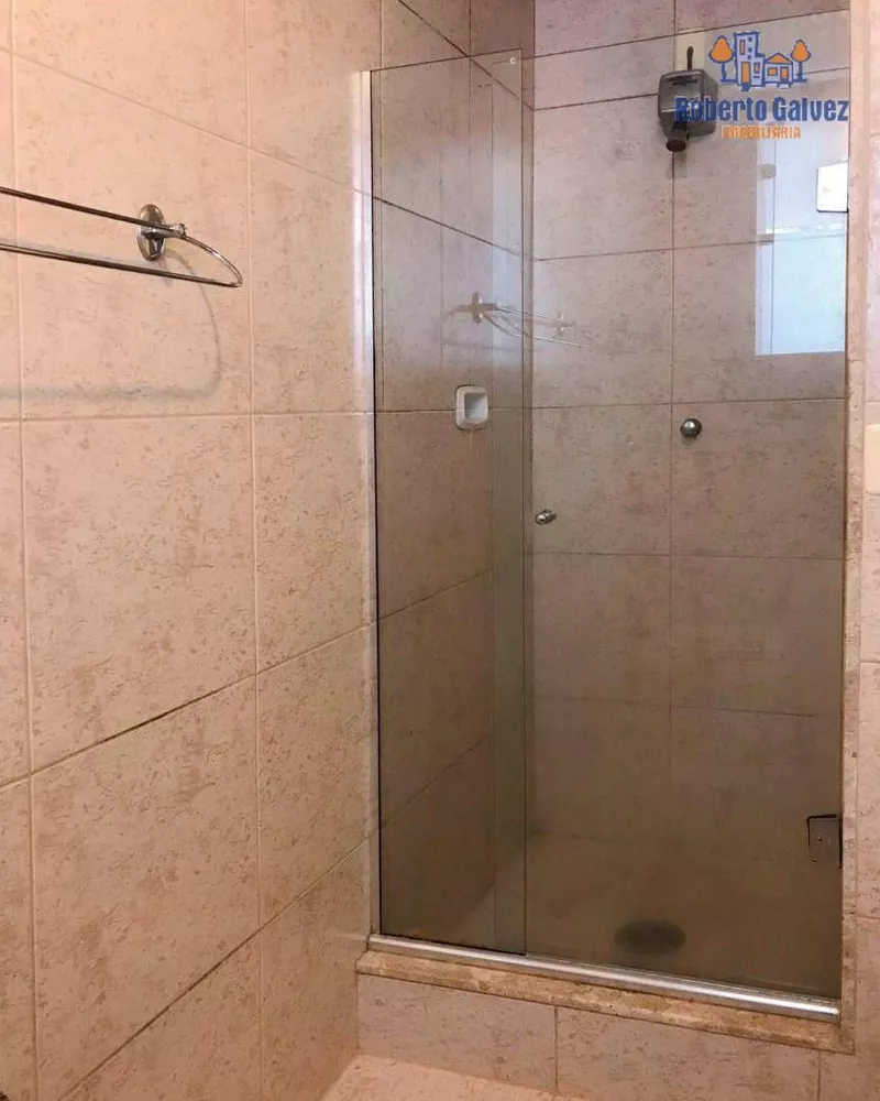 Casa, 3 quartos, 262 m² - Foto 35
