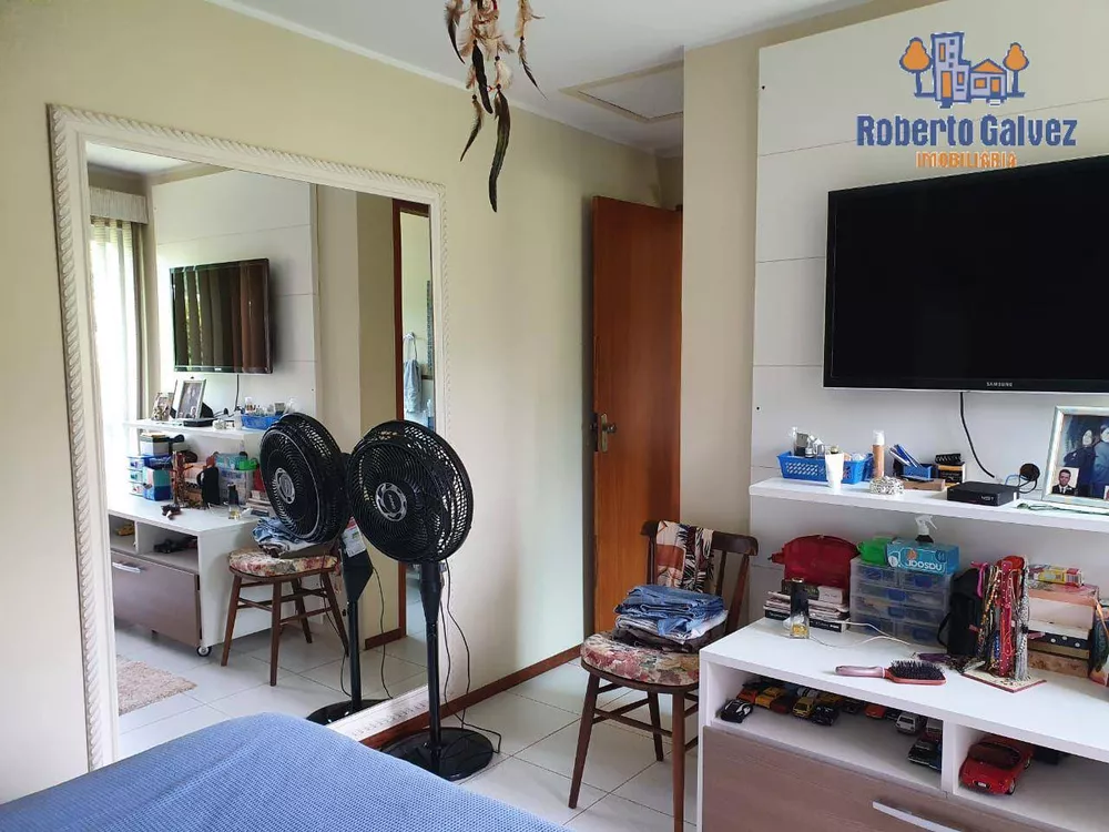 Casa, 3 quartos, 250 m² - Foto 12