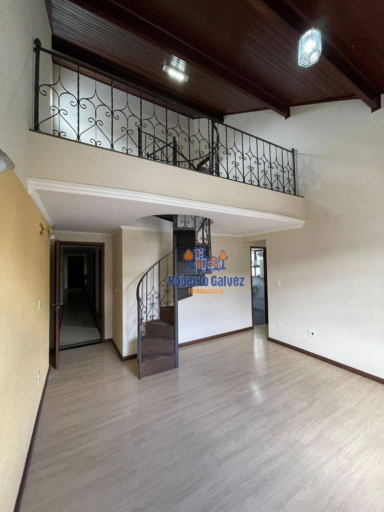 Apartamento à venda com 3 quartos, 139m² - Foto 1