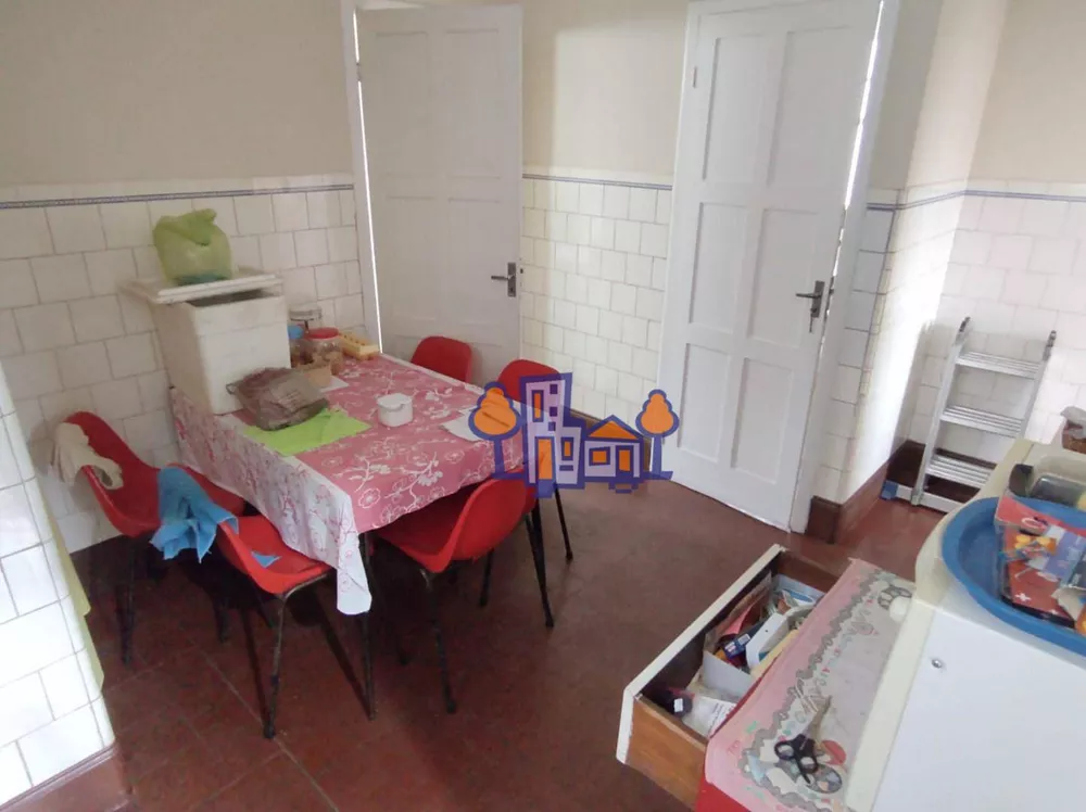 Casa, 4 quartos, 245 m² - Foto 10