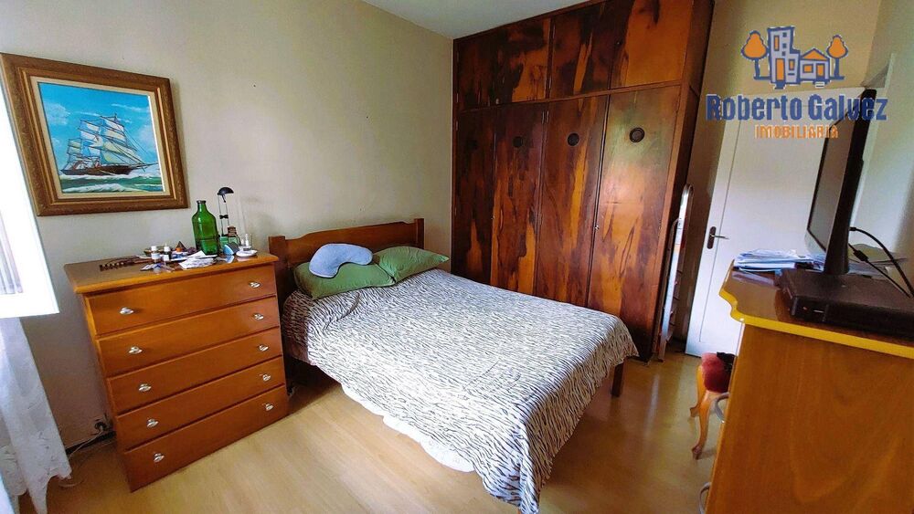 Casa à venda com 5 quartos, 229m² - Foto 1