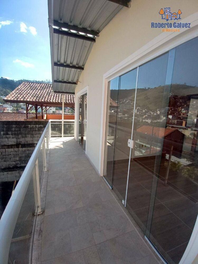 Casa à venda com 4 quartos, 110m² - Foto 3