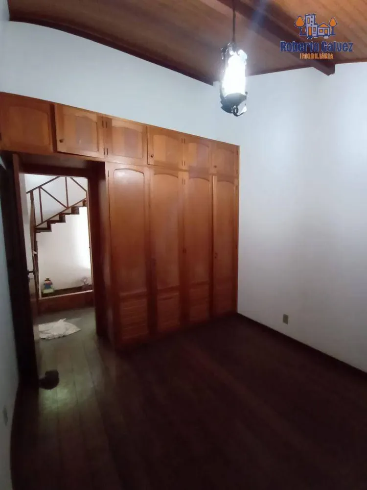 Casa, 3 quartos, 200 m² - Foto 11