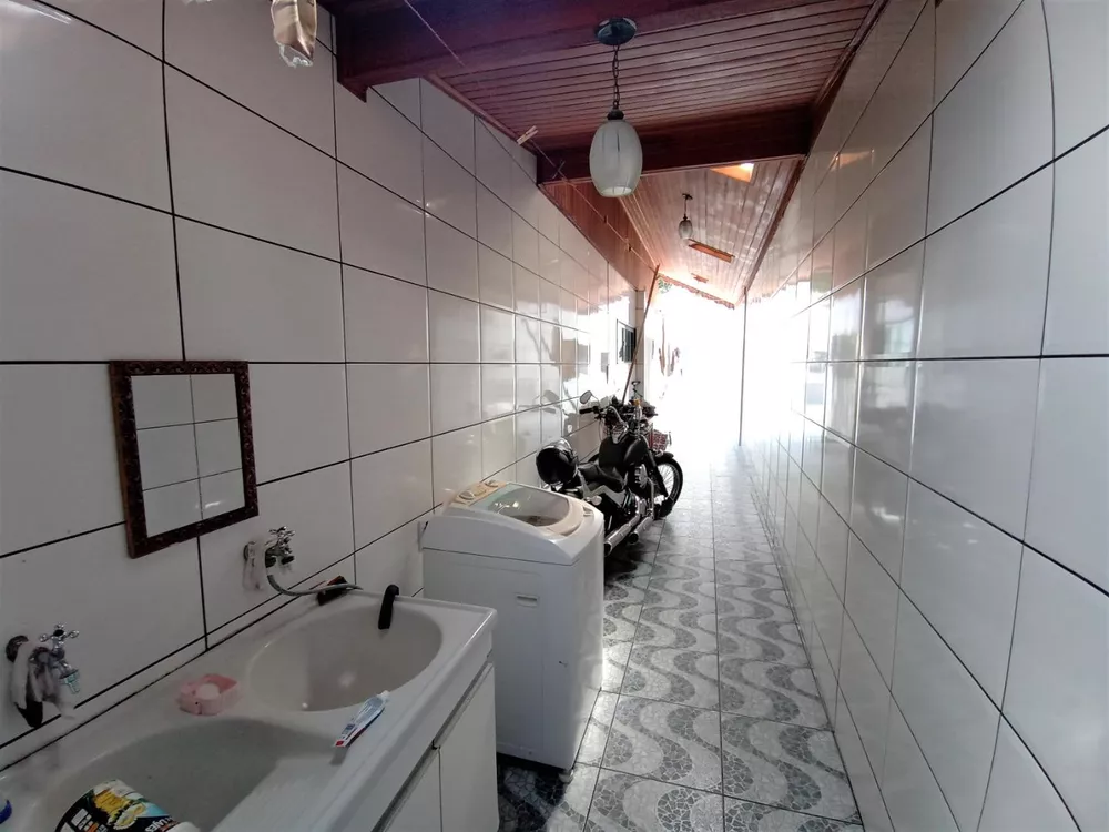 Casa, 4 quartos, 252 m² - Foto 36