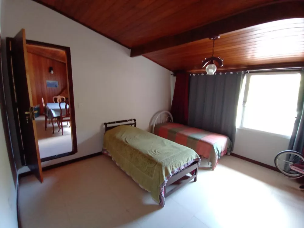 Casa, 4 quartos, 252 m² - Foto 10