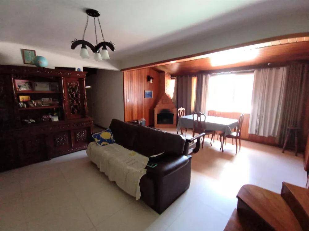 Casa, 4 quartos, 252 m² - Foto 5