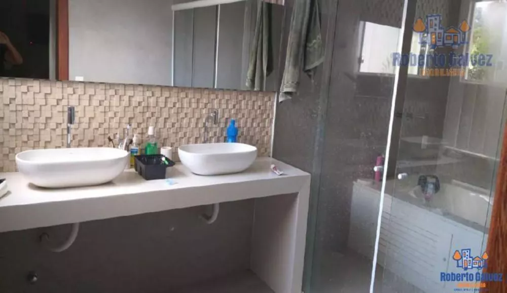 Casa, 3 quartos, 310 m² - Foto 9