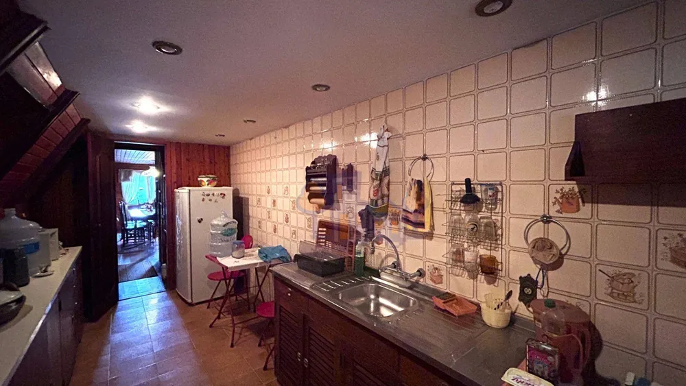 Casa, 3 quartos, 266 m² - Foto 8