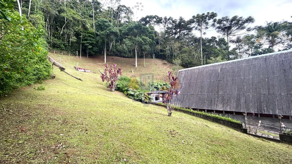 Casa, 3 quartos, 266 m² - Foto 24