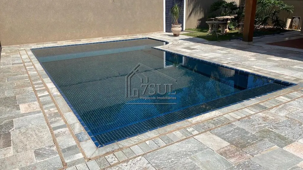 Casa, 4 quartos, 600 m² - Foto 4