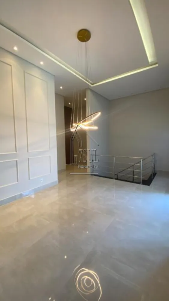 Casa, 3 quartos, 260 m² - Foto 4