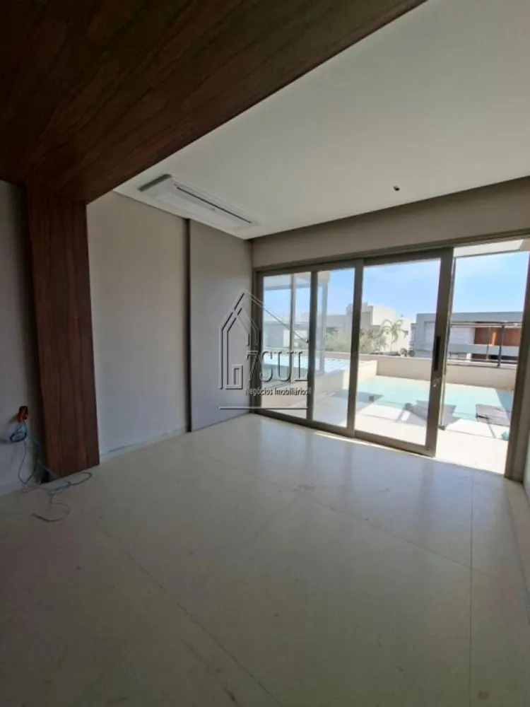Casa, 6 quartos, 533 m² - Foto 1