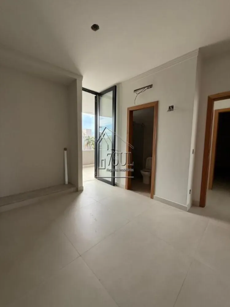 Casa, 3 quartos, 240 m² - Foto 7