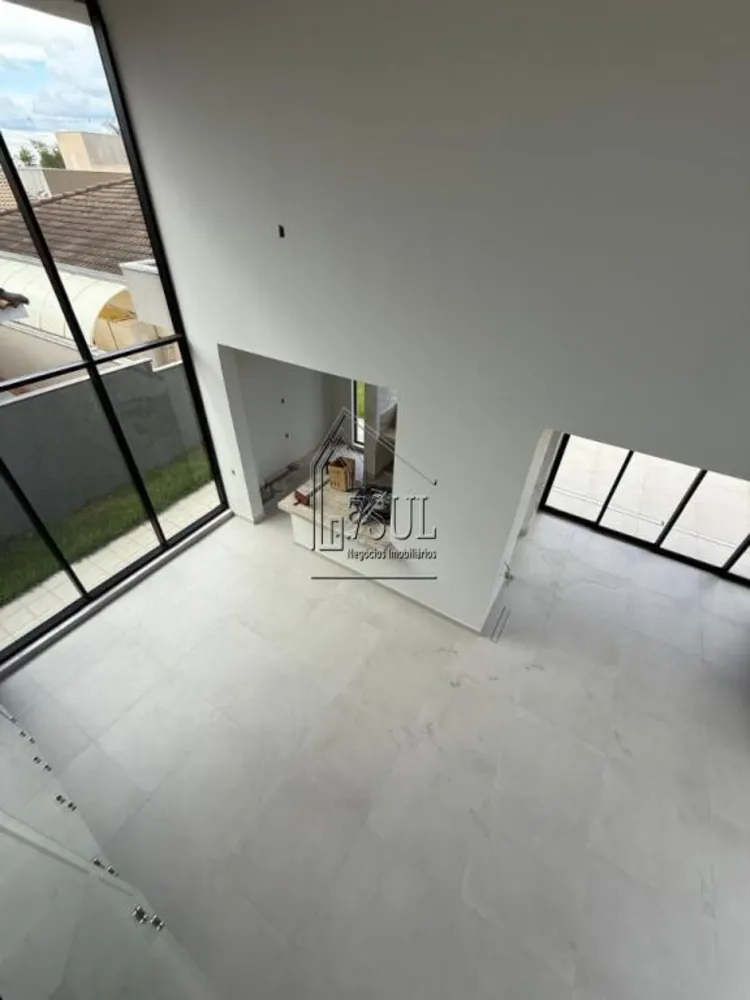 Casa, 3 quartos, 240 m² - Foto 3
