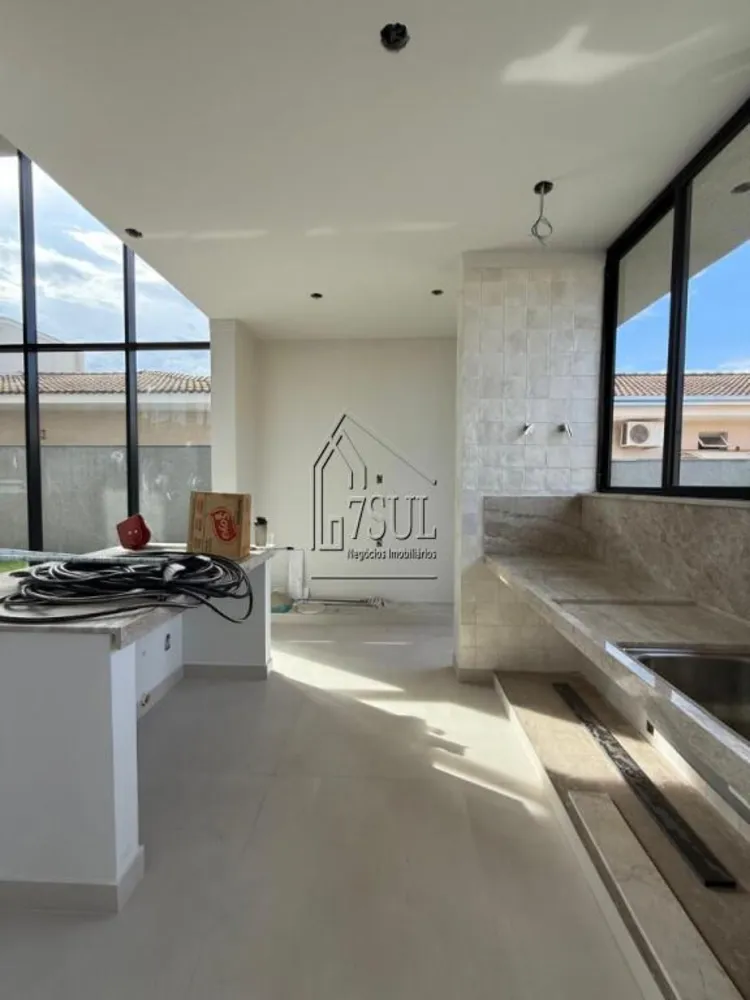 Casa, 3 quartos, 240 m² - Foto 5