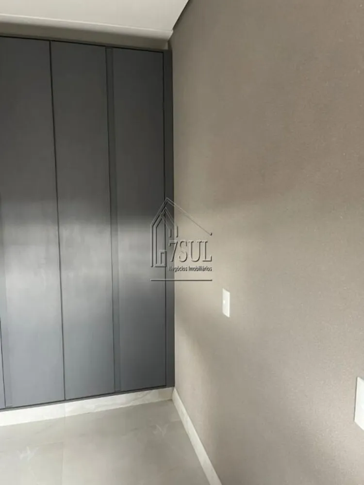 Casa, 3 quartos, 280 m² - Foto 1