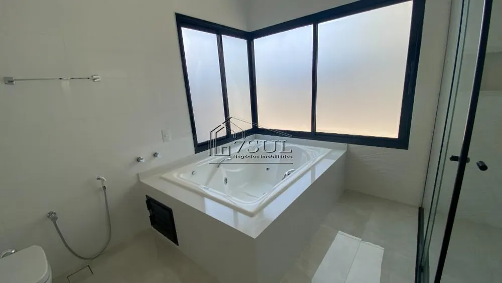 Casa, 3 quartos, 260 m² - Foto 3