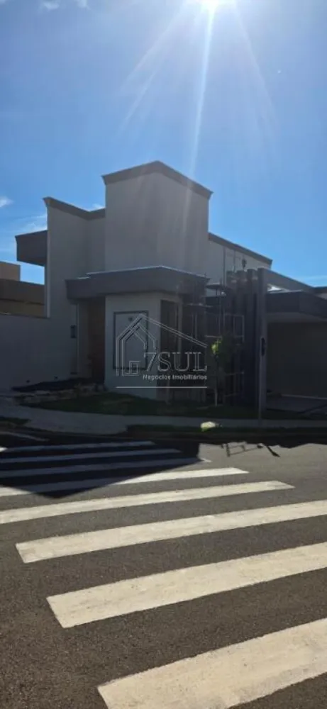 Casa, 3 quartos, 168 m² - Foto 1